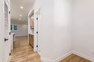 12 Daggett Ct, Providence, RI 02906 - Photo 12