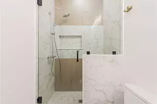 12 Daggett Ct, Providence, RI 02906 - Photo 36