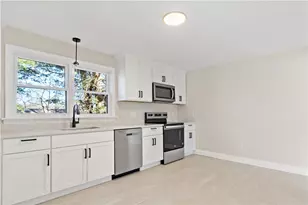 54 Doris Ave, Tiverton, RI 02878 - Photo 6