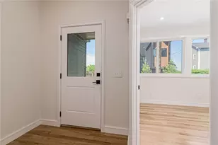 12 Daggett Ct, Providence, RI 02906 - Photo 6