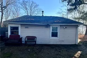 60 Nassau St, Pawtucket, RI 02860 - Photo 12