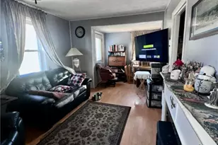 60 Nassau St, Pawtucket, RI 02860 - Photo 8