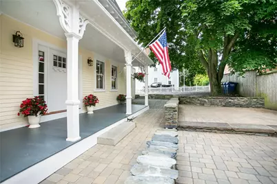 43 Farewell Street Durgin #1, Newport, RI 02840 - Photo 2