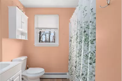 37 Washington Street, North Providence, RI 02904 - Photo 16