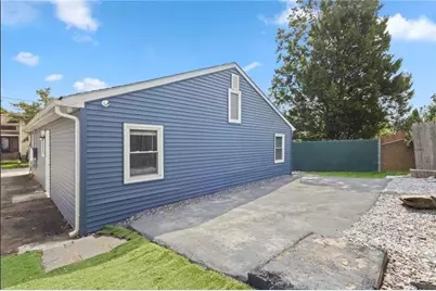 30 Victoria Street, Providence, RI 02909 - Photo 14