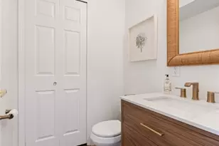310 Swans Wharf Row, Newport, RI 02840 - Photo 8