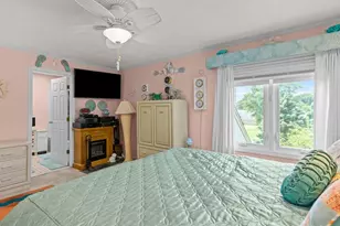 72 Hilltop Dr, North Providence, RI 02904 - Photo 32