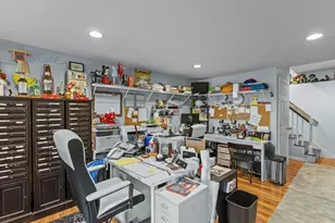 72 Hilltop Dr, North Providence, RI 02904 - Photo 38