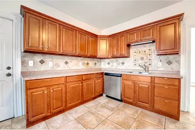 185 Anthony Street, East Providence, RI 02914 - Photo 14