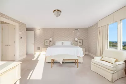 283 Ocean Avenue, Newport, RI 02840 - Photo 16