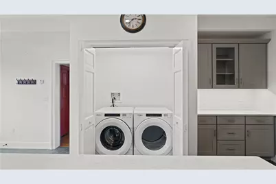 25 Post Road, Warwick, RI 02888 - Photo 20