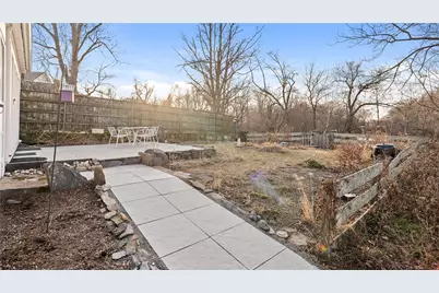 25 Post Road, Warwick, RI 02888 - Photo 40