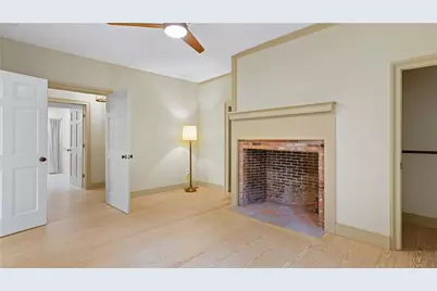 25 Post Road, Warwick, RI 02888 - Photo 16