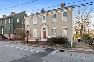 25 Post Rd, Warwick, RI 02888 - Photo 2