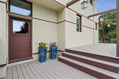 175 Ruggles Avenue, Newport, RI 02840 - Photo 30