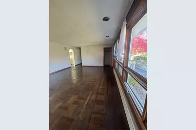 1639 Bulgarmarsh Road, Tiverton, RI 02878 - Photo 4