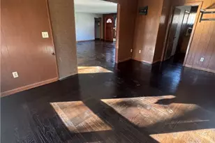 1639 Bulgarmarsh Rd, Tiverton, RI 02878 - Photo 18