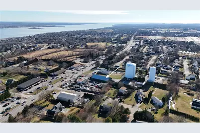 1960 E Main Road Road, Portsmouth, RI 02871 - Photo 24