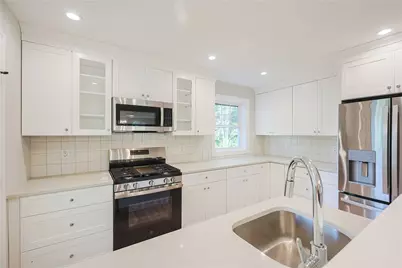 1808 Kingstown Road, South Kingstown, RI 02879 - Photo 6