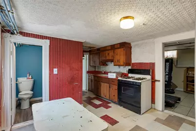 63 Lincoln Avenue, Cranston, RI 02920 - Photo 46