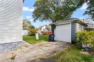 26 Spicer St, Providence, RI 02905 - Photo 34