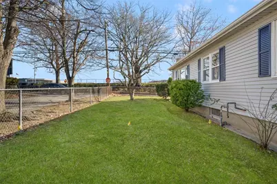 616 River Avenue, Providence, RI 02908 - Photo 32