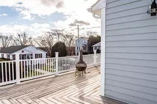 119 Edgeworth Ave, Providence, RI 02904 - Photo 4