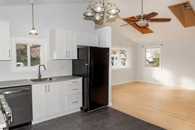 119 Edgeworth Avenue, Providence, RI 02904 - Photo 18