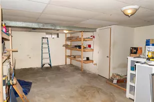 119 Edgeworth Ave, Providence, RI 02904 - Photo 32