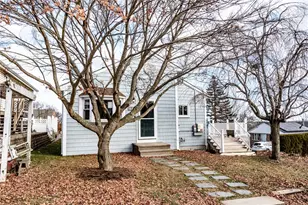 119 Edgeworth Ave, Providence, RI 02904 - Photo 2