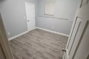 119 Oakland Ave, Providence, RI 02908 - Photo 8