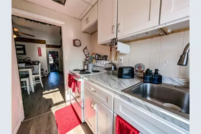 39 John Street, Pawtucket, RI 02860 - Photo 14