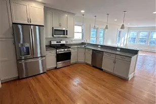 178 Hillside Ave, Pawtucket, RI 02860 - Photo 6