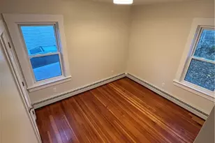 178 Hillside Ave, Pawtucket, RI 02860 - Photo 2