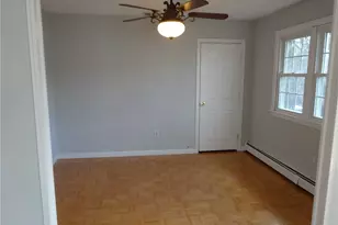 31 Washington St, North Providence, RI 02904 - Photo 24