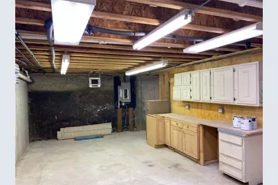 31 Washington Street, North Providence, RI 02904 - Photo 34