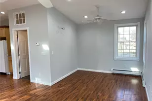 31 Washington St, North Providence, RI 02904 - Photo 16