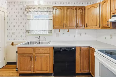 124 Ferris Avenue, East Providence, RI 02916 - Photo 8
