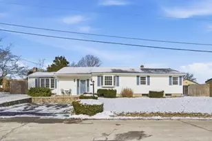 8 Meadow Ln, Coventry, RI 02816 - Photo 1