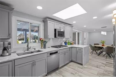 366 Woodbine Street, Cranston, RI 02910 - Photo 12