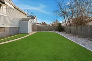 191 S Spruce St, East Providence, RI 02914 - Photo 6