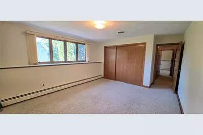 22 Grove Avenue Avenue, North Providence, RI 02911 - Photo 24