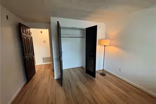 31 Devereux Ave, Providence, RI 02909 - Photo 12