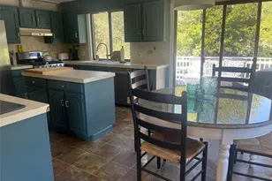 16 Pleasant View Dr, Little Compton, RI 02837 - Photo 4