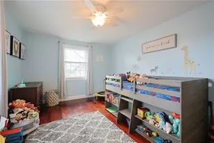 25 Chestnut St, Cumberland, RI 02864 - Photo 38