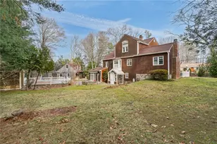 118 Hopkins Ave, Johnston, RI 02919 - Photo 6