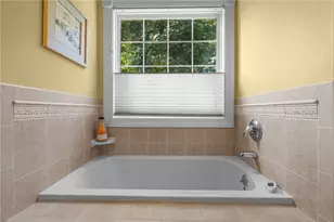 108 Moswansicut Lake Dr, Scituate, RI 02857 - Photo 16