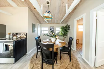 46 E Andrew Comstock Road, Warwick, RI 02886 - Photo 4