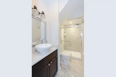 78 State Street, Bristol, RI 02809 - Photo 14