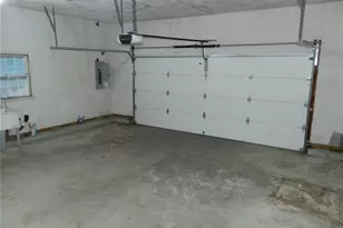 19 Hilton Dr, Johnston, RI 02919 - Photo 26